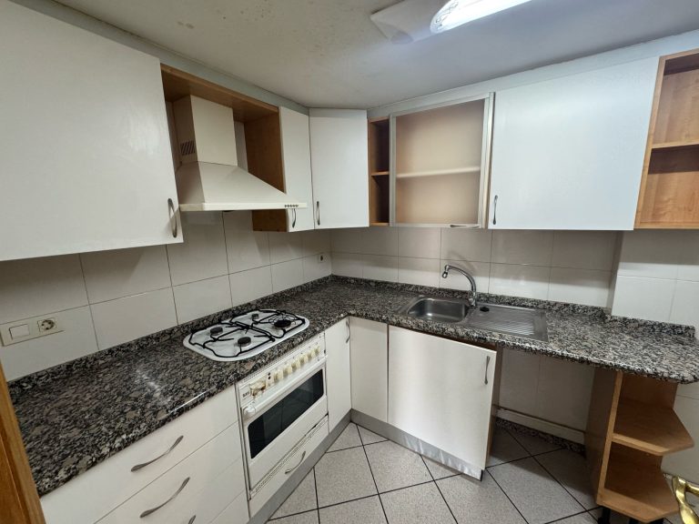 Piso CL MAESTRO VIVES