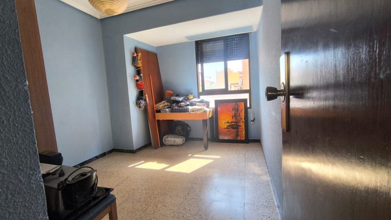 Piso en venta en C/Segorbe 3