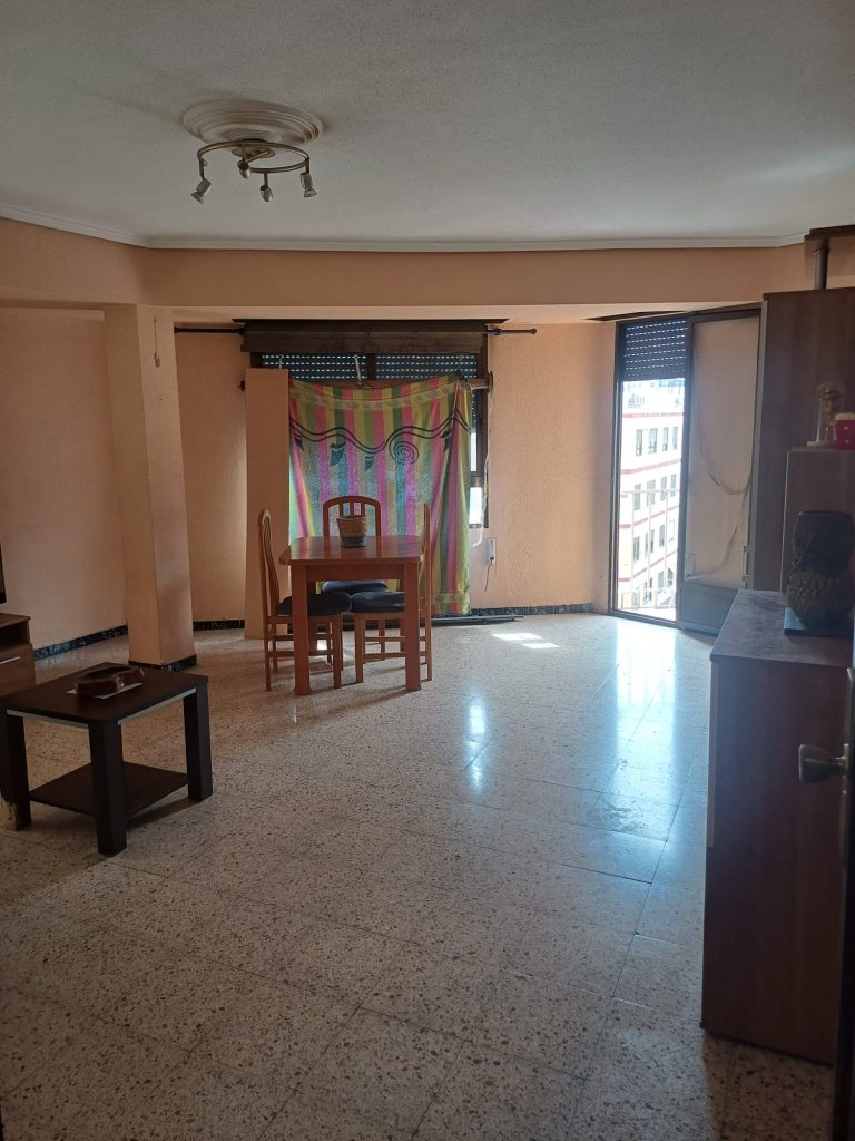 Piso en venta en C/Segorbe 3